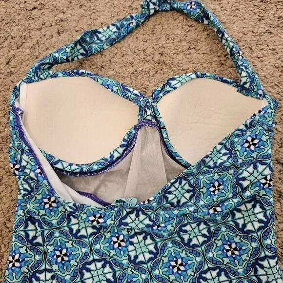 Spanx Love Your Assets Medallion Geo Turquoise Slimming One Piece Swimsuit L - Picture 8 of 12